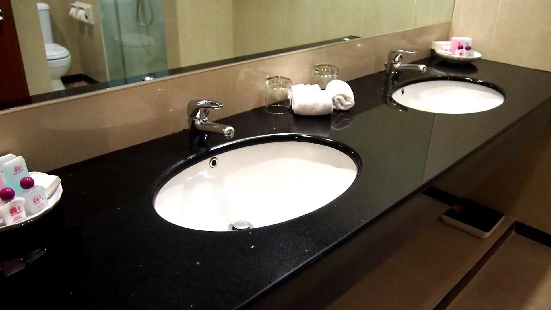 Hotel Royal Singapore